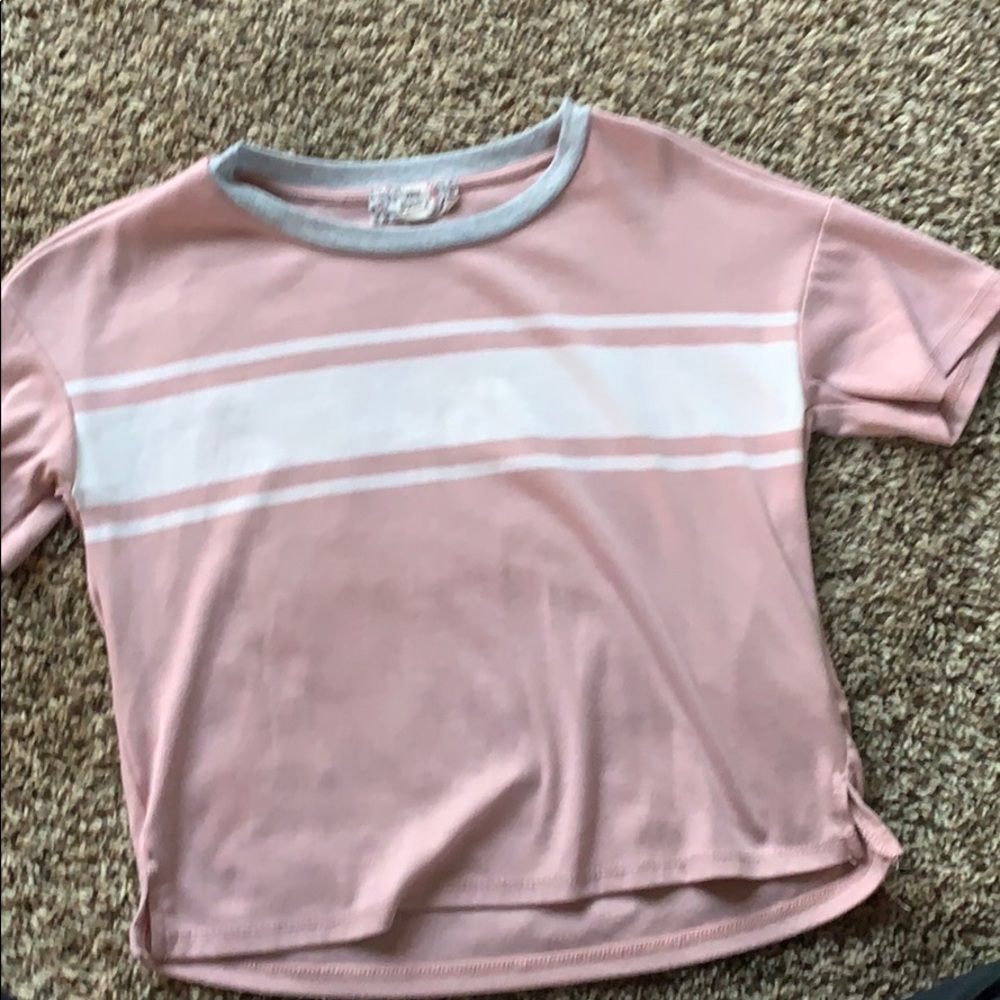 light pink short sleeve